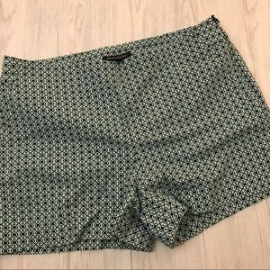 Banana Republic Mint & Black Shorts sz: 8